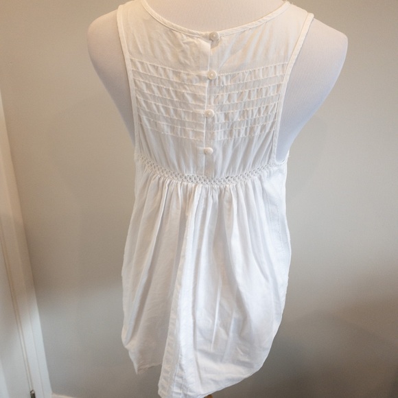 Madewell Embroidered Crochet Cotton Sleeveless Top - Picture 3 of 6